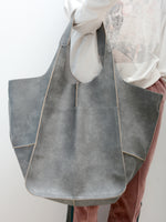 Load image into Gallery viewer, Simple Big Bag Soft Leather Large Capacity Shoulder Hand-held Tote