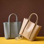 Load image into Gallery viewer, Portable Cowhide Work Commute Large Capacity Tote Bag