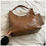 Load image into Gallery viewer, Casual Retro Large Capacity All-matching college Style Shoulder Bag