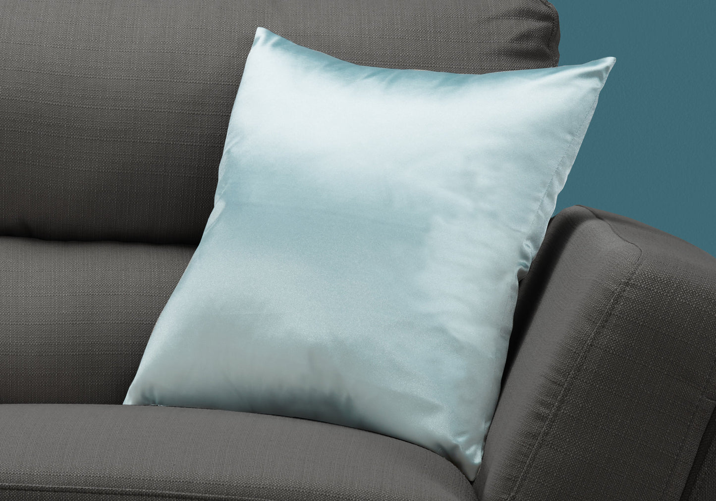 18" X 18" Blue Polyester Zippered Pillow