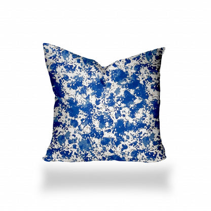 12" X 16" Blue And White Zippered Coastal Lumbar Indoor Outdoor Pillow