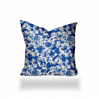 12" X 16" Blue And White Blown Seam Coastal Lumbar Indoor Outdoor Pillow