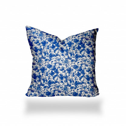 12" X 16" Blue And White Blown Seam Coastal Lumbar Indoor Outdoor Pillow