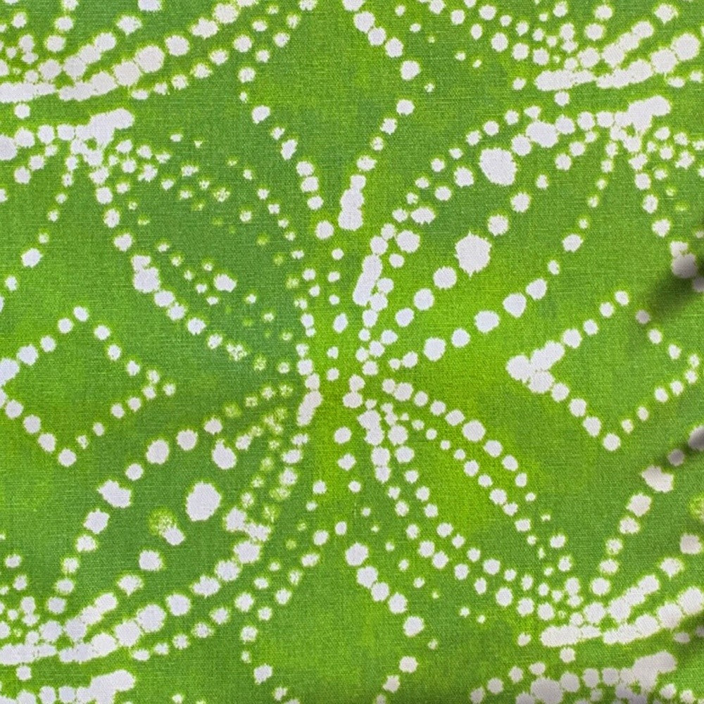 17" Green and White Medallion Cotton Throw Pillow Cover