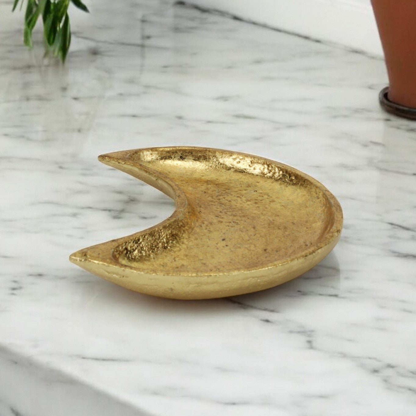 7" Gold Crescent Cast Iron Vanity Tray