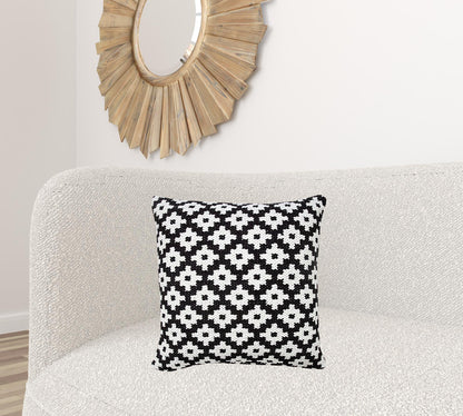 20" X 20" Blue And White 100% Cotton Geometric Zippered Pillow