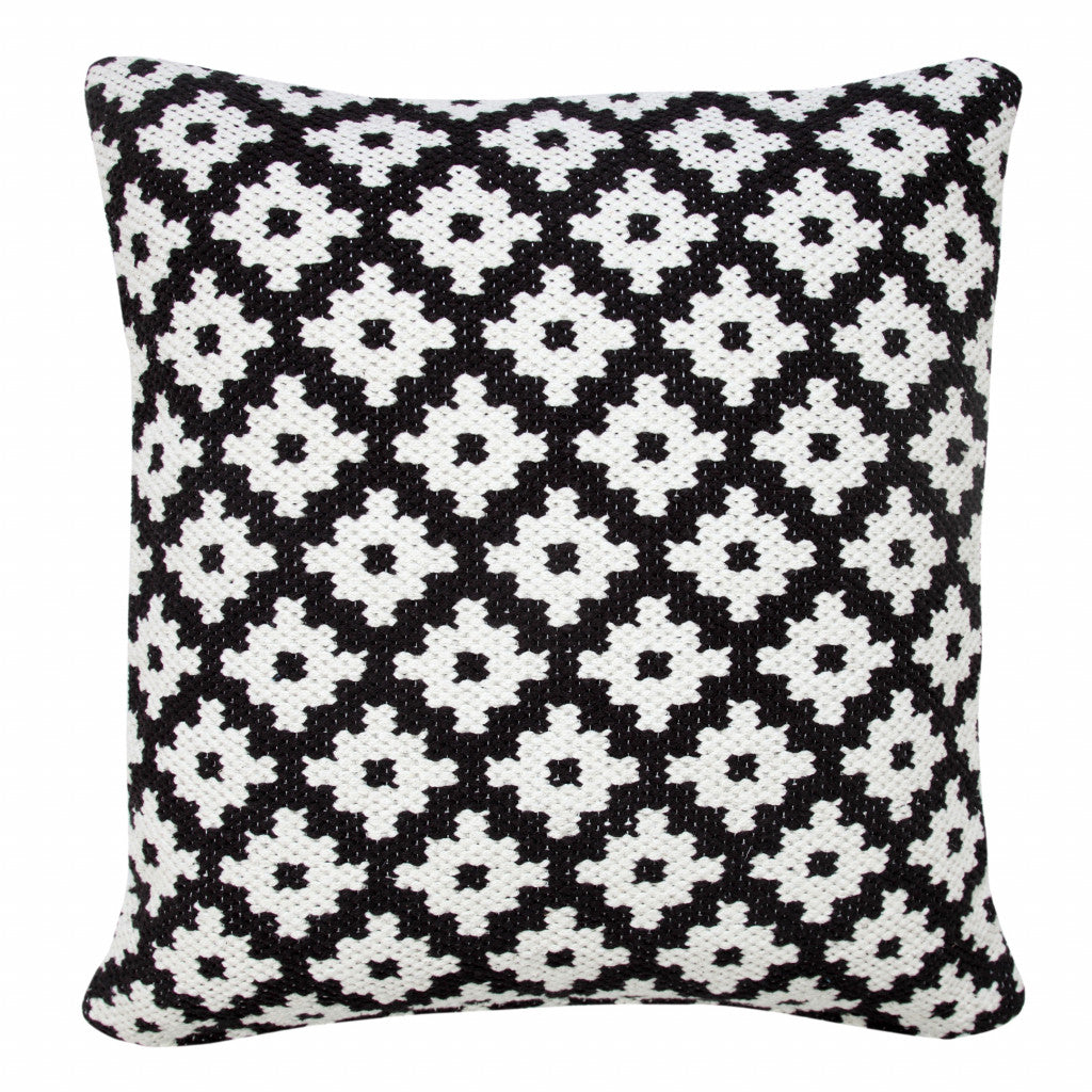 20" X 20" Blue And White 100% Cotton Geometric Zippered Pillow