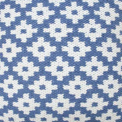 20" X 20" Blue And White 100% Cotton Geometric Zippered Pillow