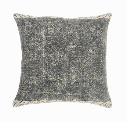 20" X 20" Gray And White 100% Cotton Geometric Zippered Pillow