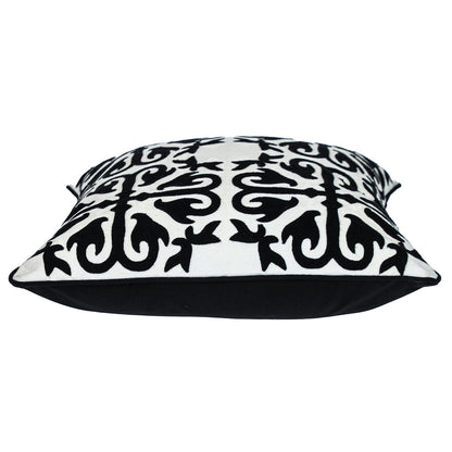 18" X 18" Black 100% Cotton Geometric Zippered Pillow